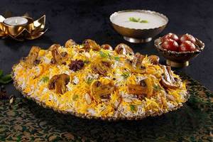 Taj-e-Khumb Biryani (Mushroom Biryani - Serves 4).