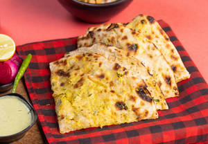 Potato Stuffed Tandoori Kulcha
