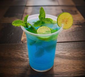 Blue Curacao Mojito