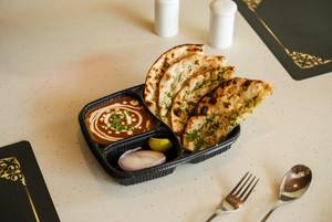 Chur Chur Naan Dal Makhani