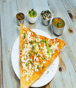 Onion Butter Paneer Dosa