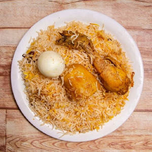 Kolkata Chicken Biryani (1 Pcs - 500 Ml)