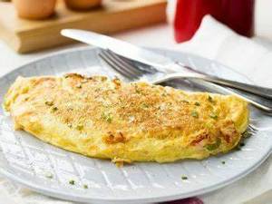 3 Egg Masala Omelette (252 Kcal  19.5 G Protein)