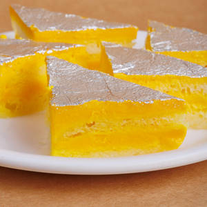 Mango Sandwich (1 Piece)