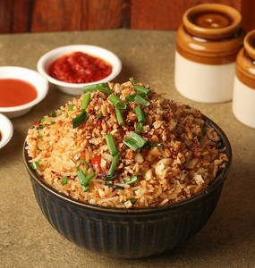 Chicken Burnt Garlic Fried Rice