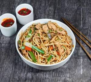 Chicken Chilli Garlic Noodles
