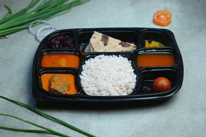 Mini Kerala Fish Tray Meal