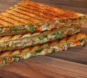 Veg Mayo Sandwich (Grilled)