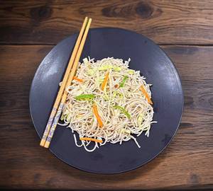 Veg Hakka Noodles