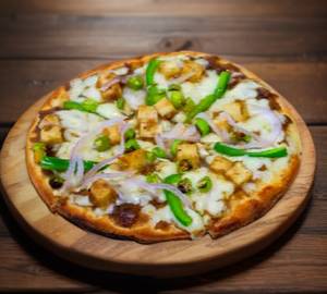 Paneer chilli pizza