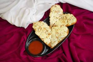 Stuffed Cheese Garlic Bread