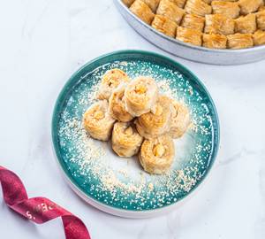 Padisah - Whole Hazelnut