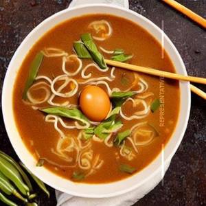 Egg Prwn Gravy Noodle