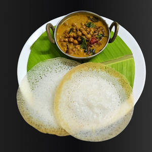 Kadala Curry With 2 Appam