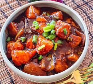 Chilli Paneer Full Gravy