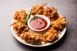 Onion Pakoda [300 grams]