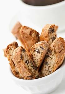 Almond Biscooti 300 Grm