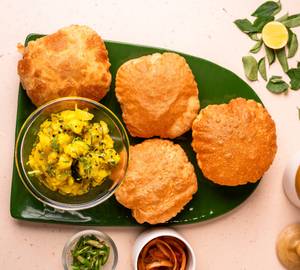 Old styled Puri Bhaji