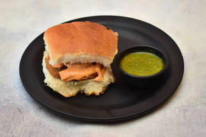 Mumbai Vada Pav