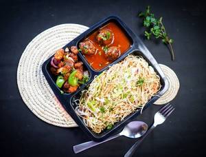 Veg Hakka Noodles With Veg Manchurian And Baby Corn