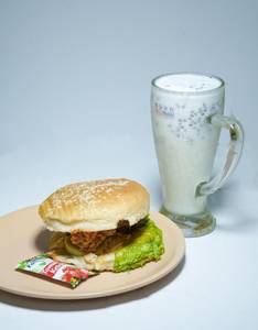Chicken Burger + Avil Milk