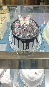 Eggless Black Forest Cake 500 Gms