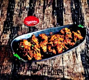 Chicken schezwan dry                                                          