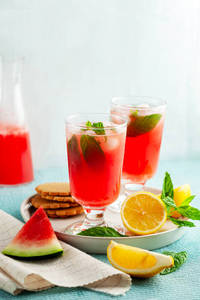 Rose Lemon Mojito