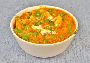 Matar Paneer