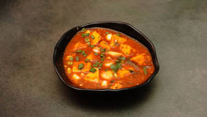 Paneer Hot Garlic Sauce Gravy