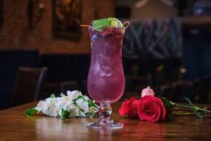 Blue breeze mojito
