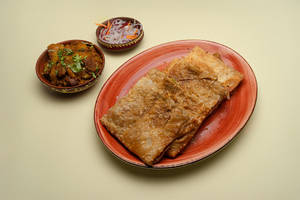 Chicken Mughlai Paratha