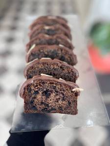 Banana chocolate cake