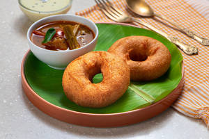 Medu Vada Plate