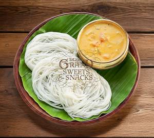 Idyappam Veg Kuruma  ( 3 Pcs )