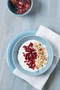 Greek Yoghurt Bowl (high-protein)
