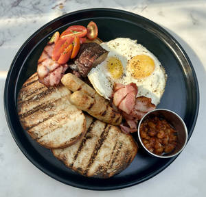 The Dos Full Breakfast