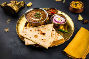 Punjabi Dal Makhani Paratha Meal Combo