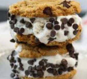 Cookie ice cream sandwich