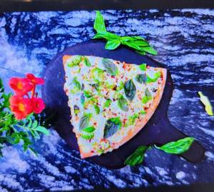 Basil Broccoli Pizza