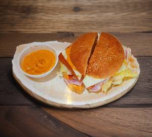 Tandoori Paneer Burger Ts