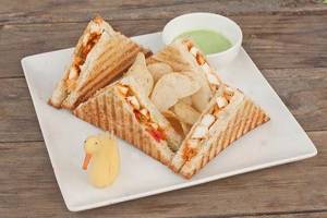 Grilled Makhani paneer Sandwich
