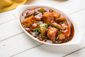 Chilli Paneer(8 Pieces)