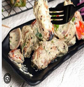 Afghani Chicken Momos