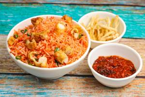 Chicken Triple Schezwan Rice Bowl