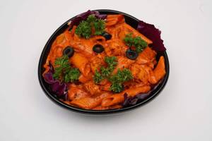 Rang De Laal Pasta ( Red Sauce Pasta )