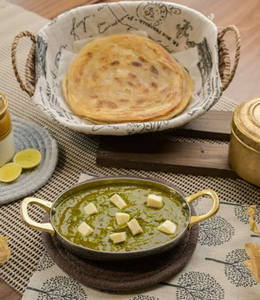 Palak Paneer Paratha Meal