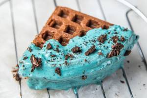 Kiki & Cream Waffle