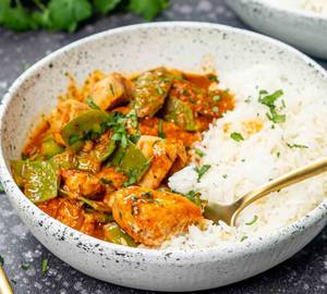 Chicken Red Curry (Thai) With Steam Rice