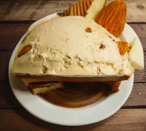Roasted Almond Ice Cream (Single Scoop)(118Ml)